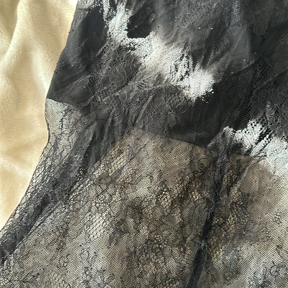 NWOT ABERCROMBIE SQUARE NECK SLIP LACE MIDI DRESS. SIZE MP - Picture 3 of 5